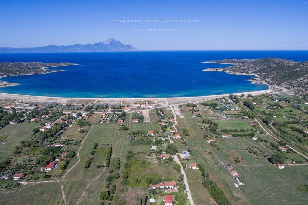 Traditionelles Appartement Athos Shadow Am Meer Paralia Sikias Exterior photo